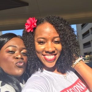 Meet your Posher, Tierra